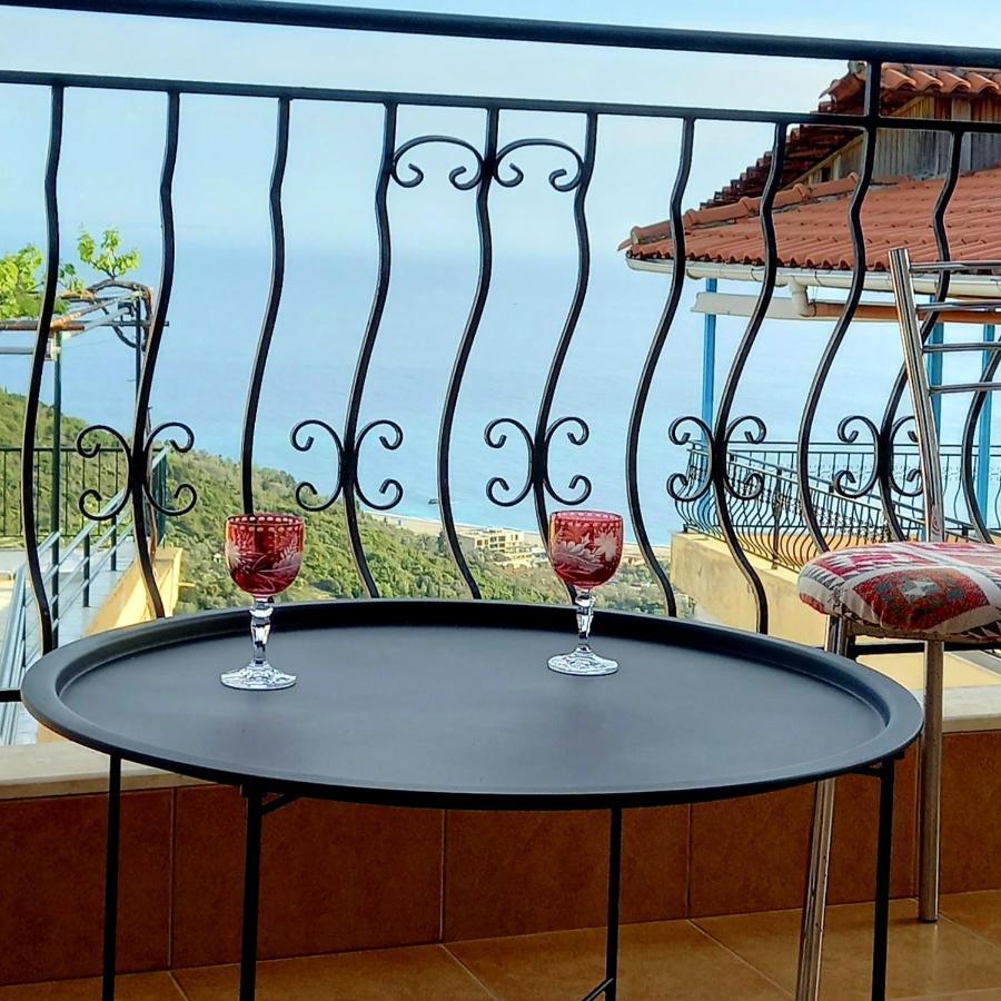 Amphora Guesthouse هيماري المظهر الخارجي الصورة